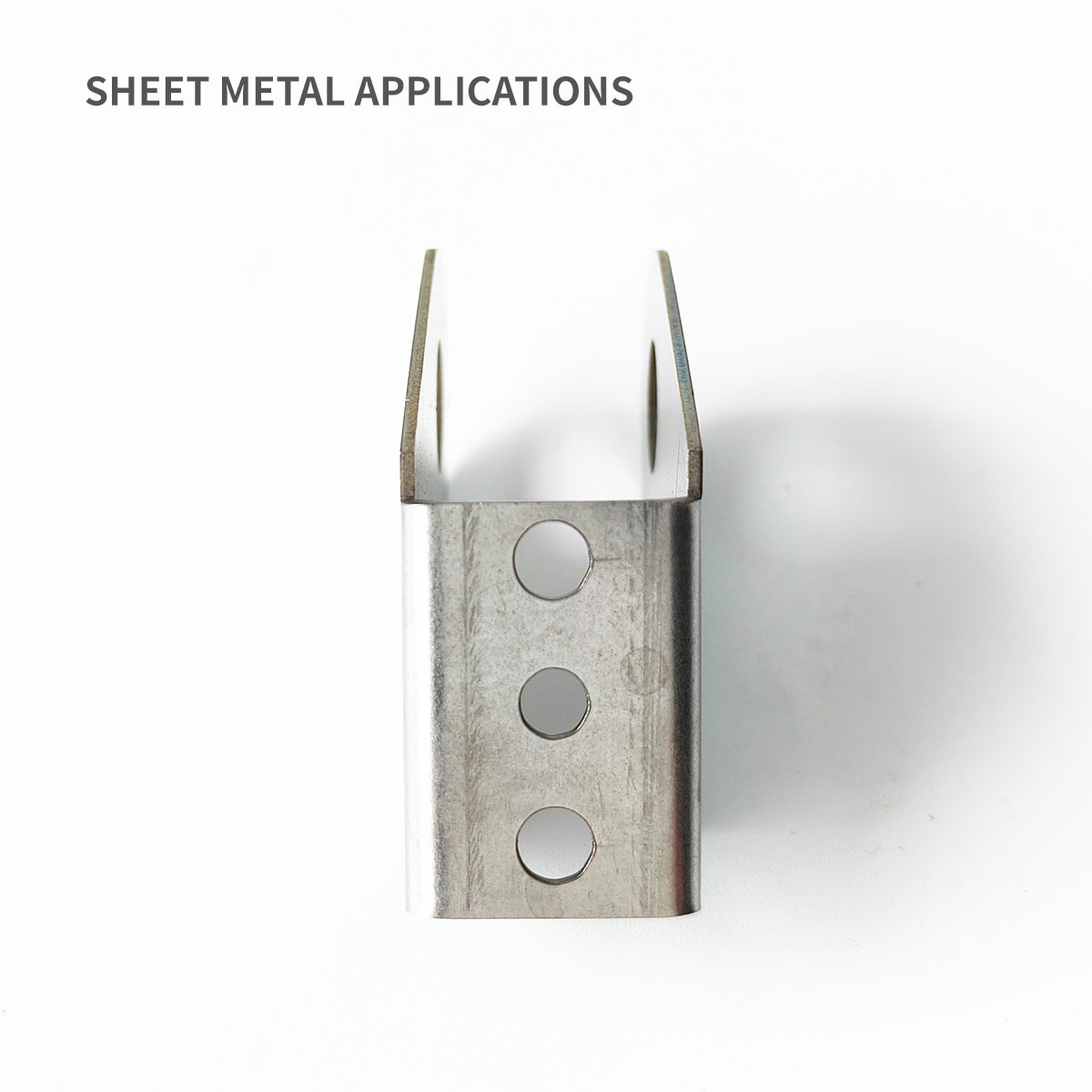 Casa de ruedas o ruedas para una cerca móvil de metal.