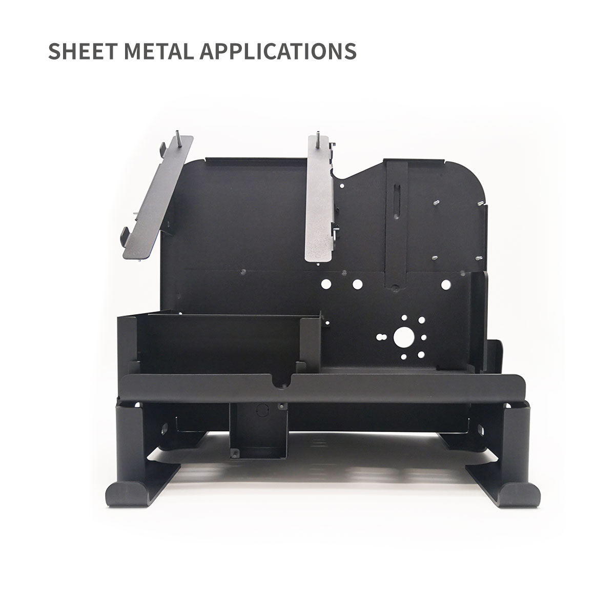 Base compleja con función múltiple para la conexión a tierra de metal.